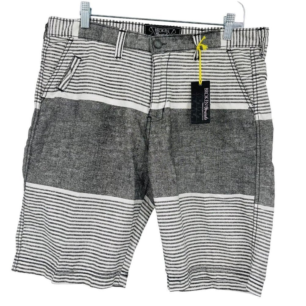 New Broken‎ Threads Stripped Board Shorts Mens 34 Black Bright White Surf Swim